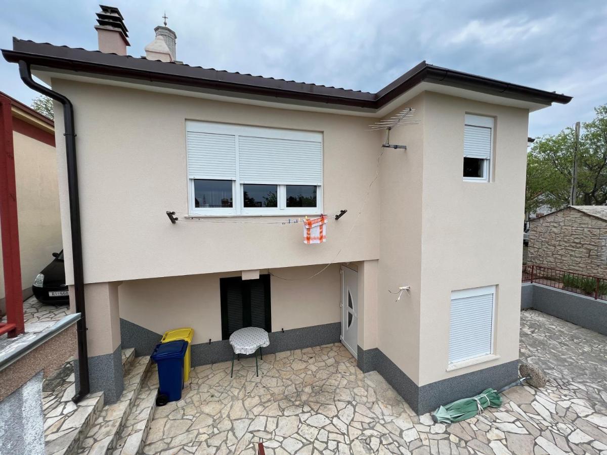 Apartment Lucija 巴卡尔 外观 照片